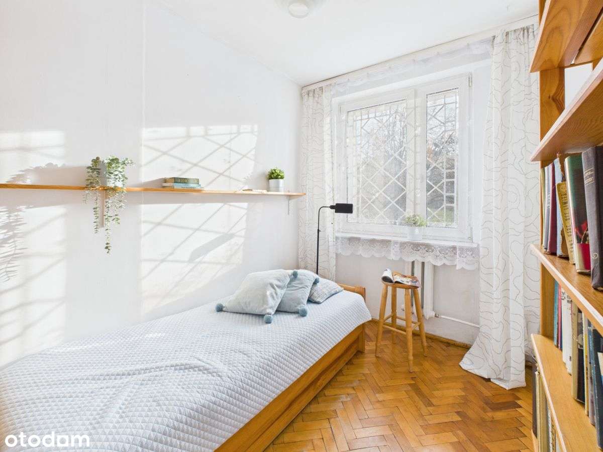 Jasne kompaktowe mieszkanie z widną kuchnią-6