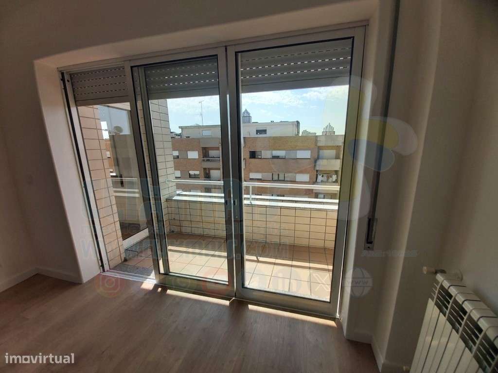 Apartamento T3 Remodelado em Lamaçães | Vistas para o Bom Jesus e S...-2