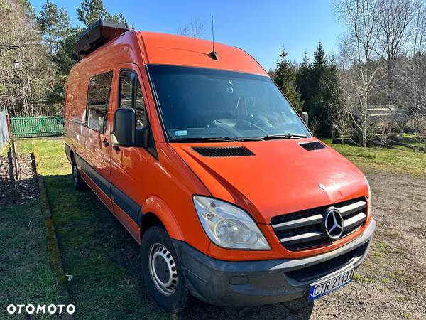 Mercedes-Benz Sprinter - 2