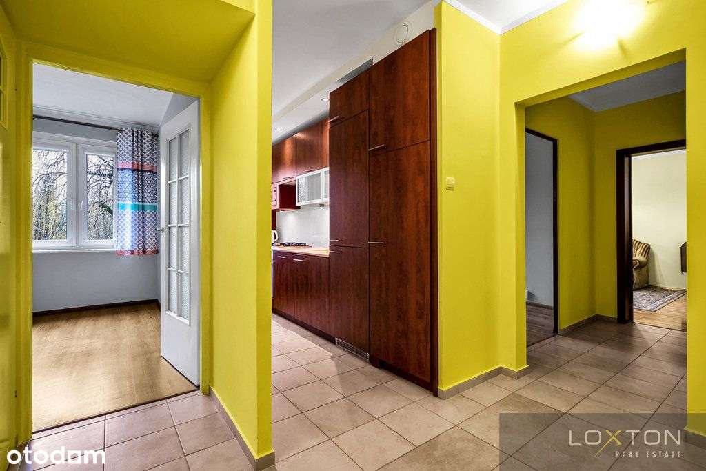 3 pokoje z garderobą na Chomiczówce-1