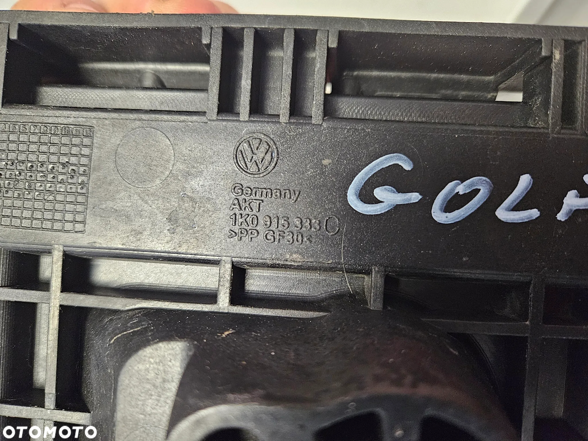 PODSTAWA AKUMULATORA VW Audi Skoda| 1K0915333 - 3