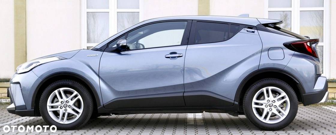 Toyota C-HR Hybrid Style Selection - 25