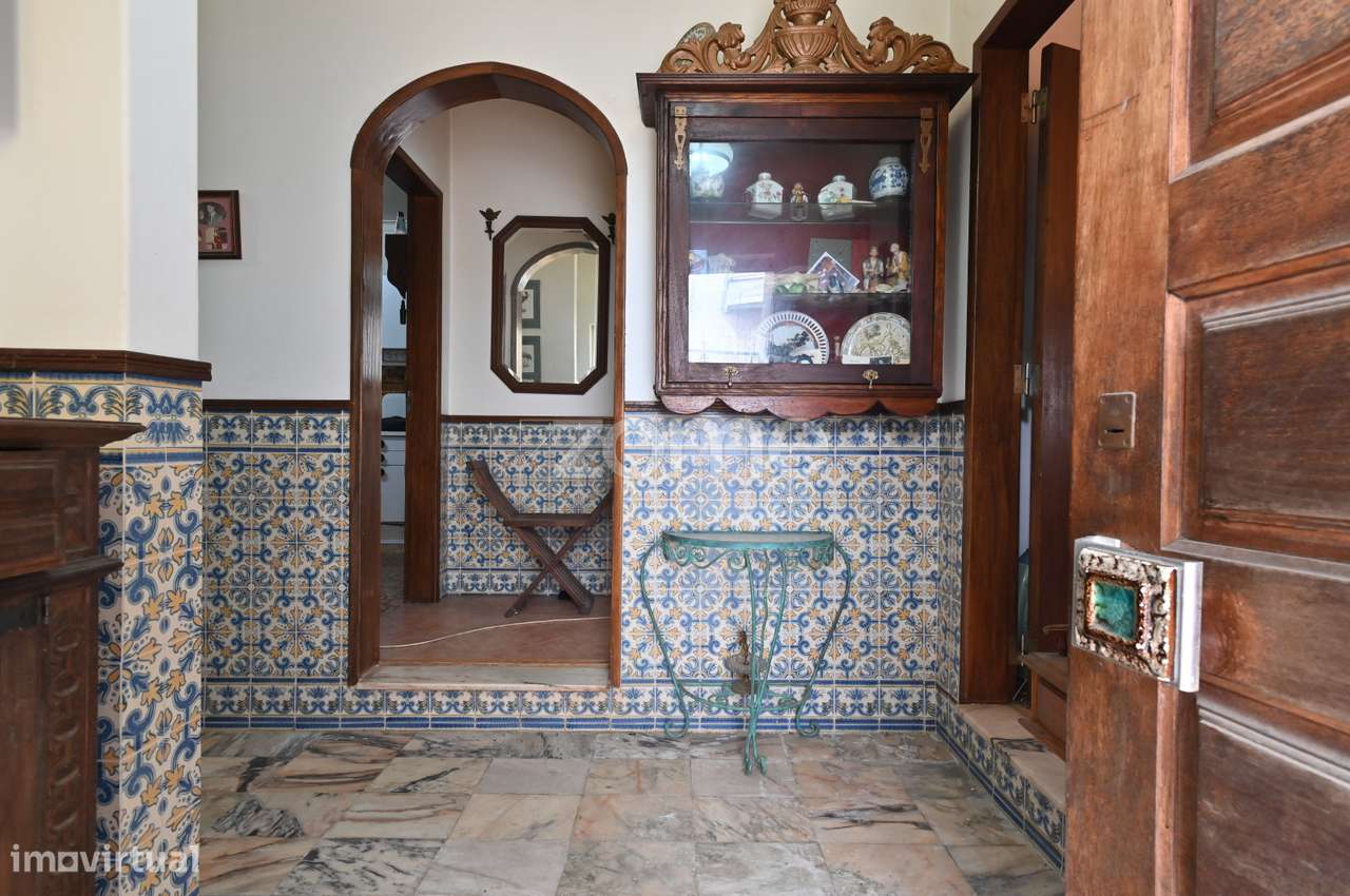 Moradia Geminada T3 | Centro de Queijas - Grande imagem: 3/29