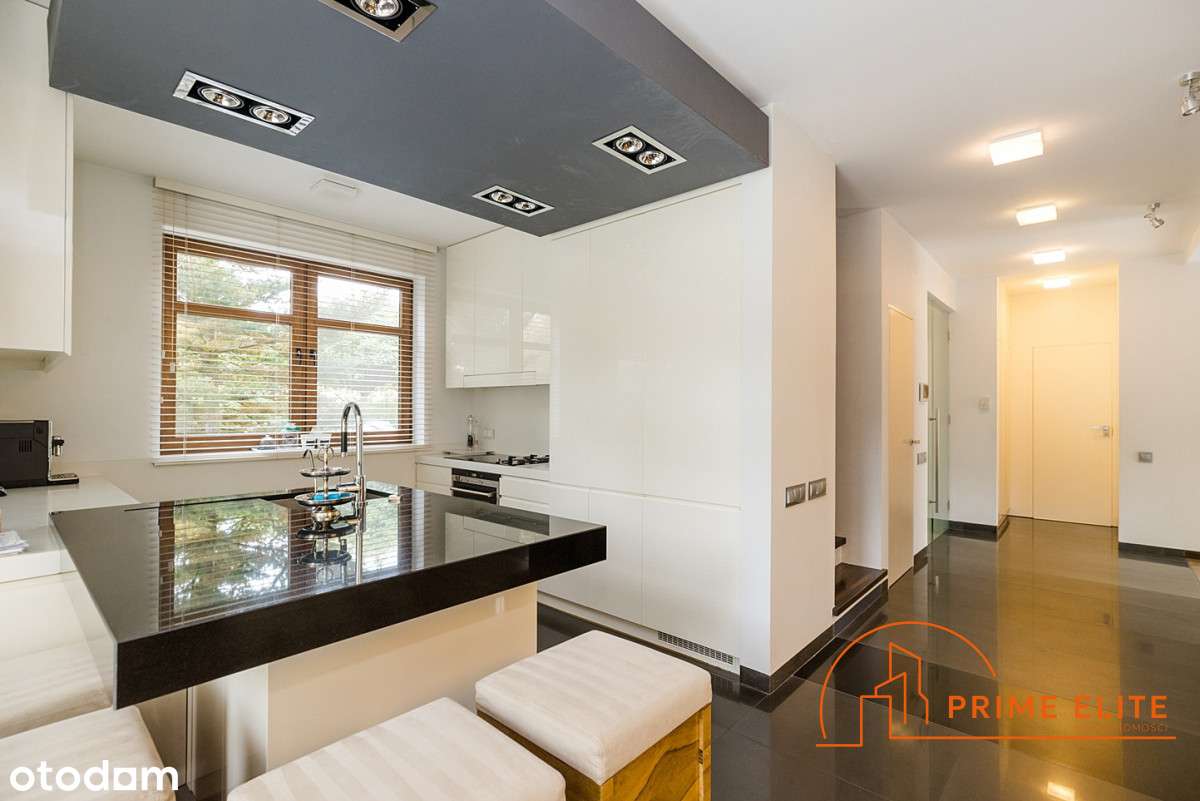 Elegancki, gotowy do wprowadzenia dom na Białołęce-2