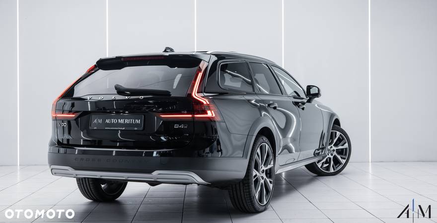 Volvo V90 Cross Country B4 D AWD Pro - 4