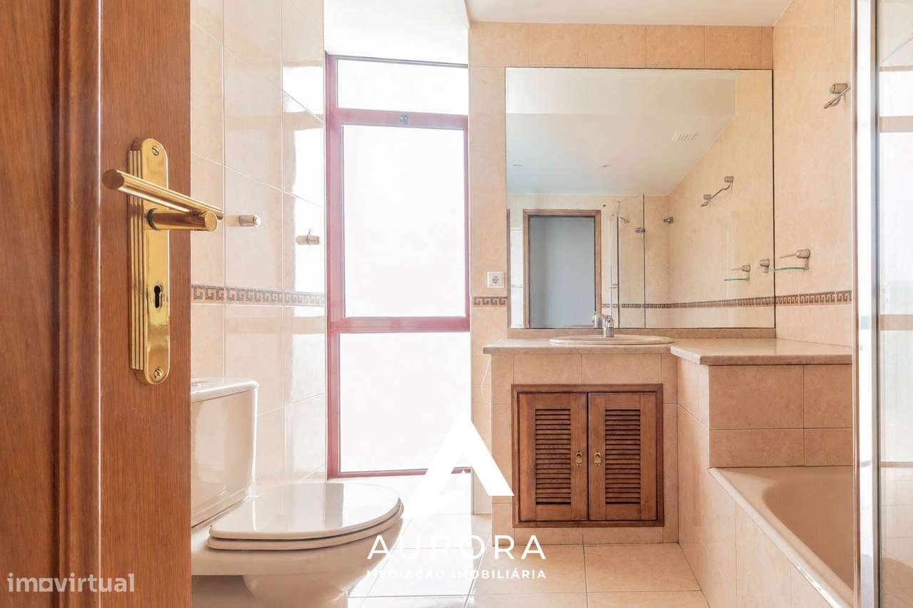 Apartamento T3 Venda em Canidelo,Vila Nova de Gaia-33