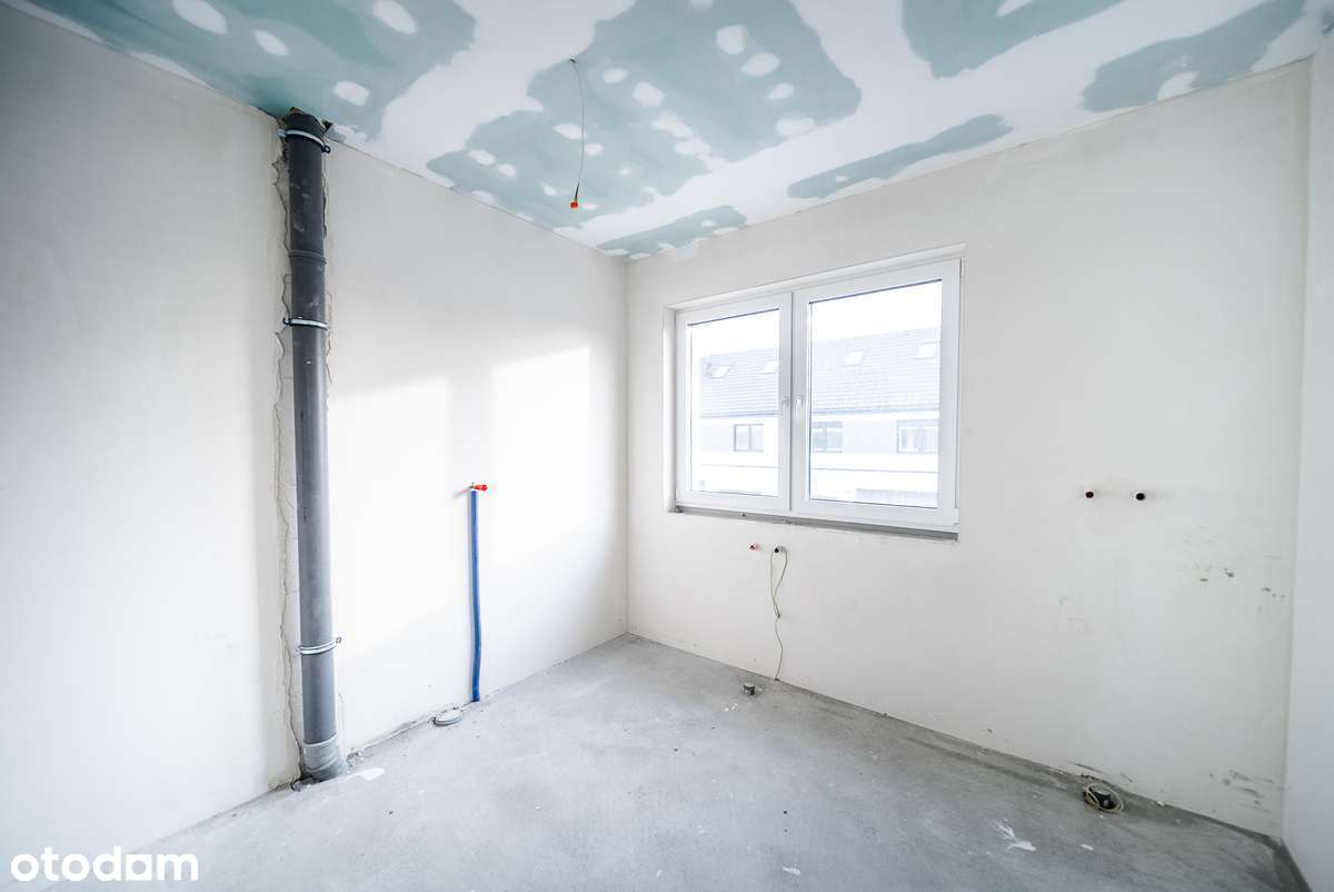 Nowoczesny dom w zabudowie szeregowej – stan deweloperski | Wrocław-9