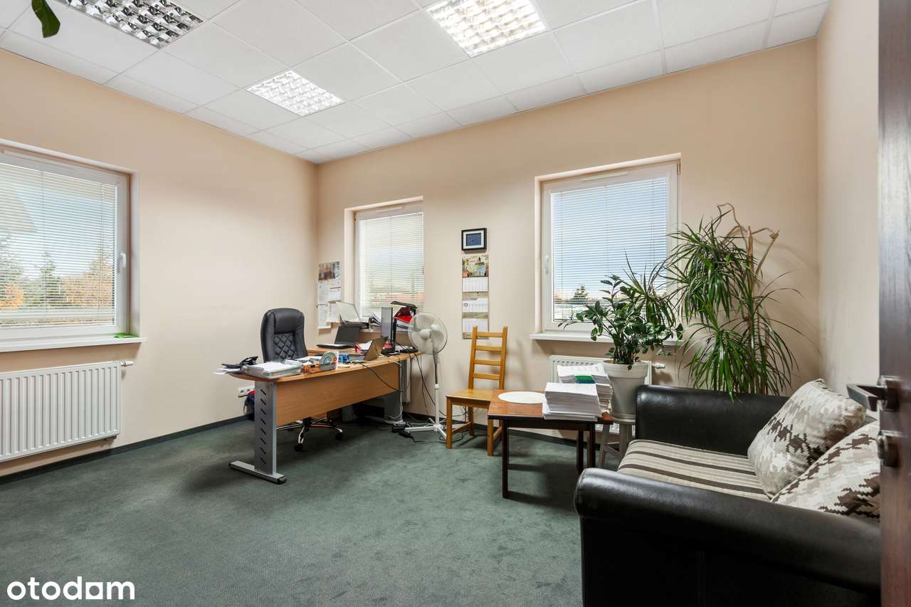 BUDYNEK BIUROWO-USŁUGOWY 469 m², Magazyn, Duży parking, ROI 8,5–9%-12