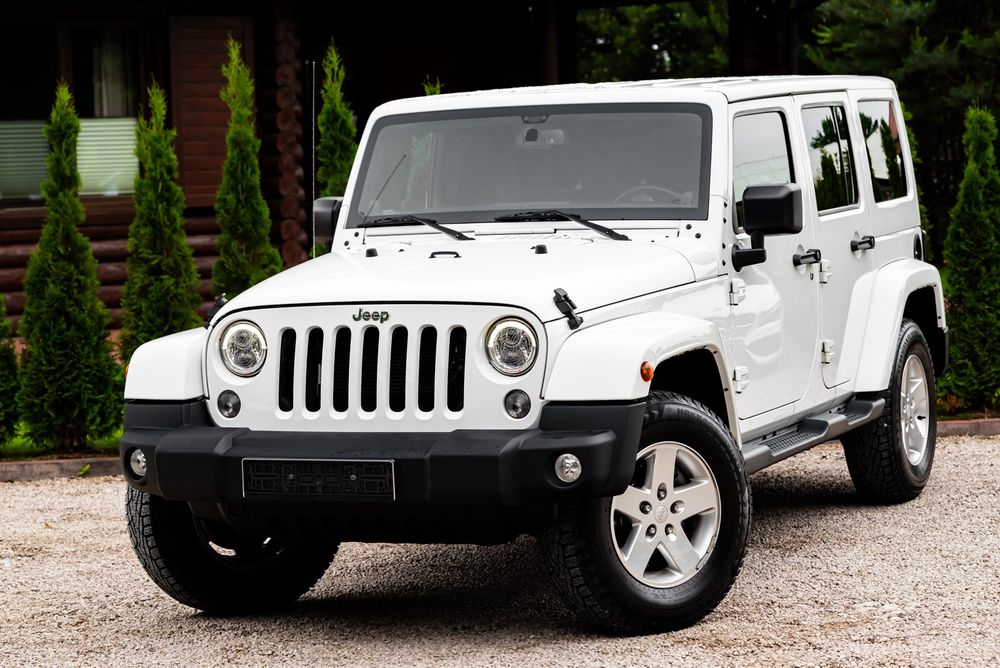 Jeep Wrangler III Unlimited 3.6 Automatik Sahara 2014
