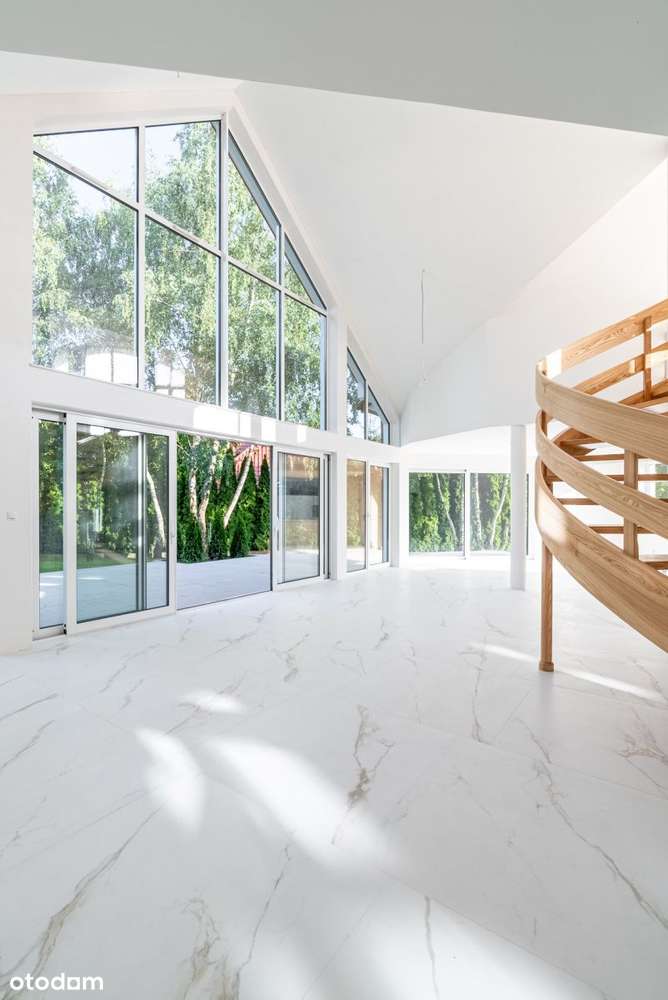 Wyjątkowy dom na sprzedaż na Rogach-9