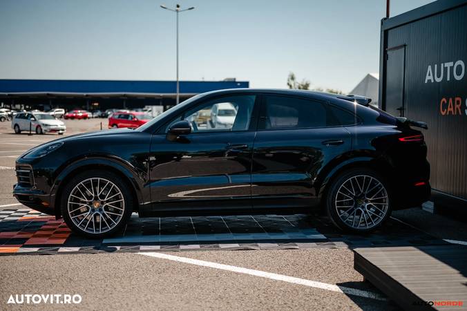 Porsche Cayenne Coupe S - 5