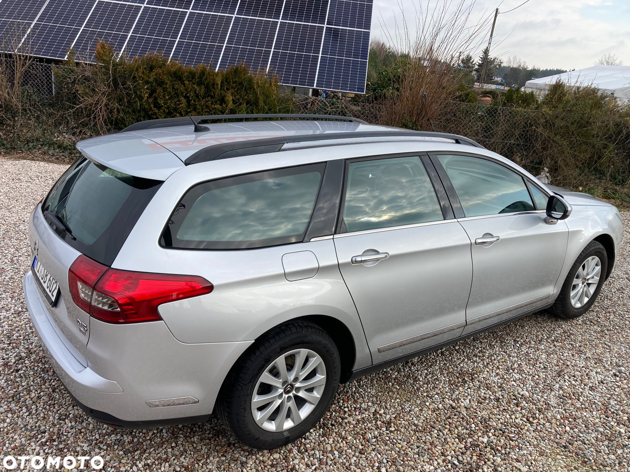 Citroën C5 Tourer e-HDi 115 EGS6 FAP Tendance - 2