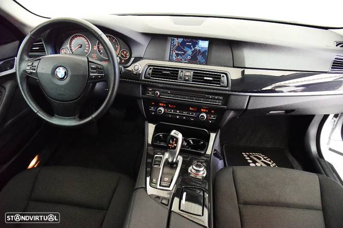 BMW 525 d Exclusive Auto - 17