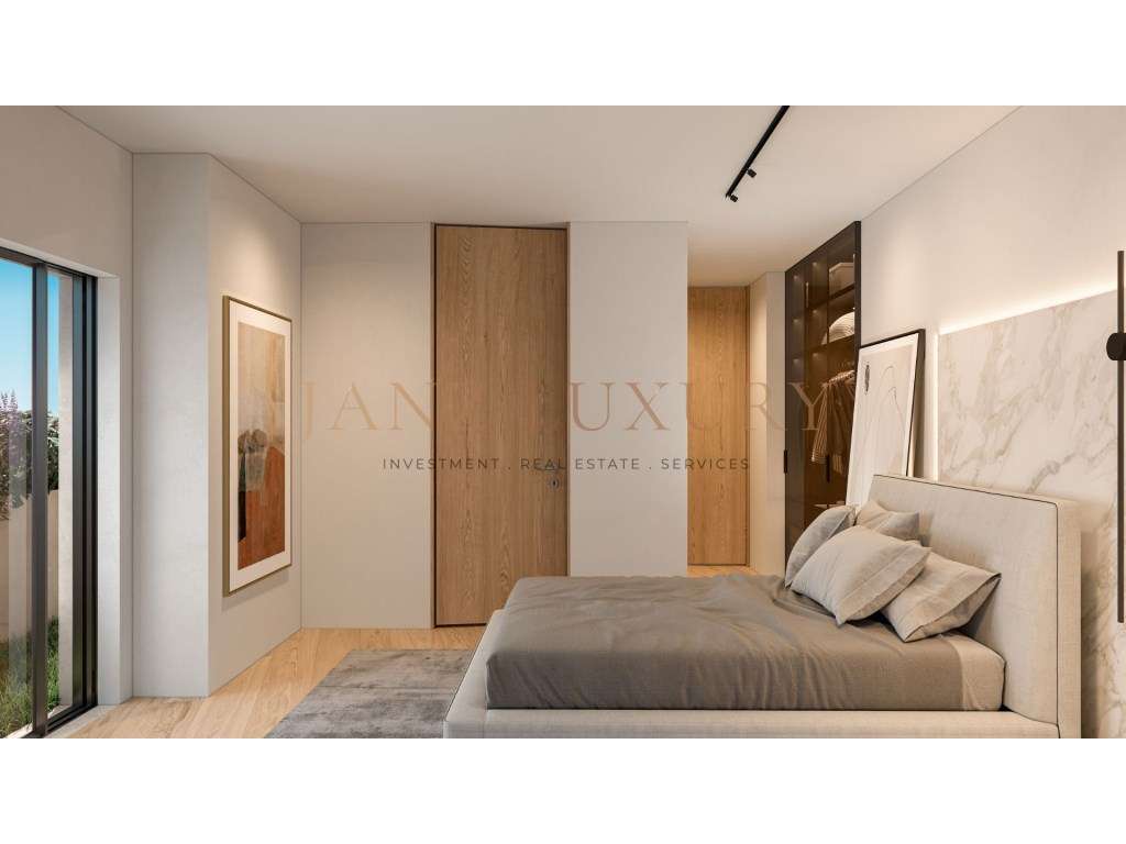 Apartamento T4 com Piscina Privativa Estoril-7
