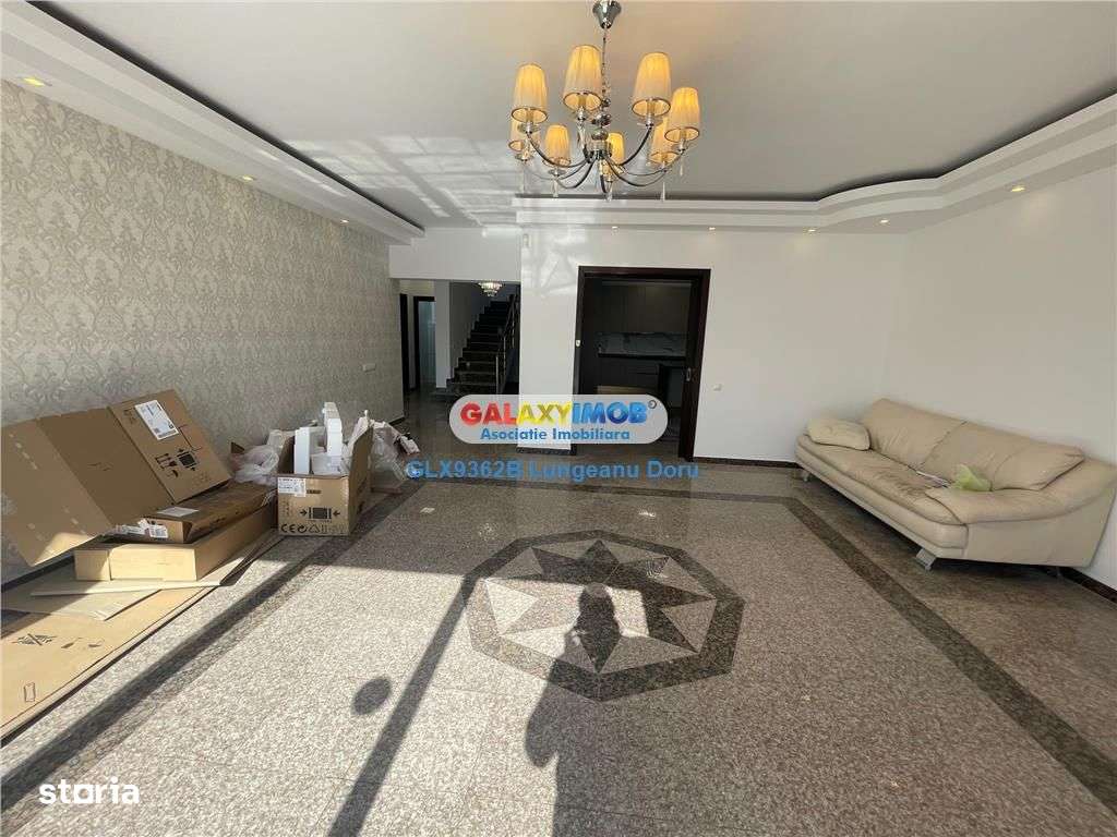 Vila P+1E, Garaj, Renovata, Curte 700 mp, Drumul Negru, Pipera - Imagine principală: 3/20