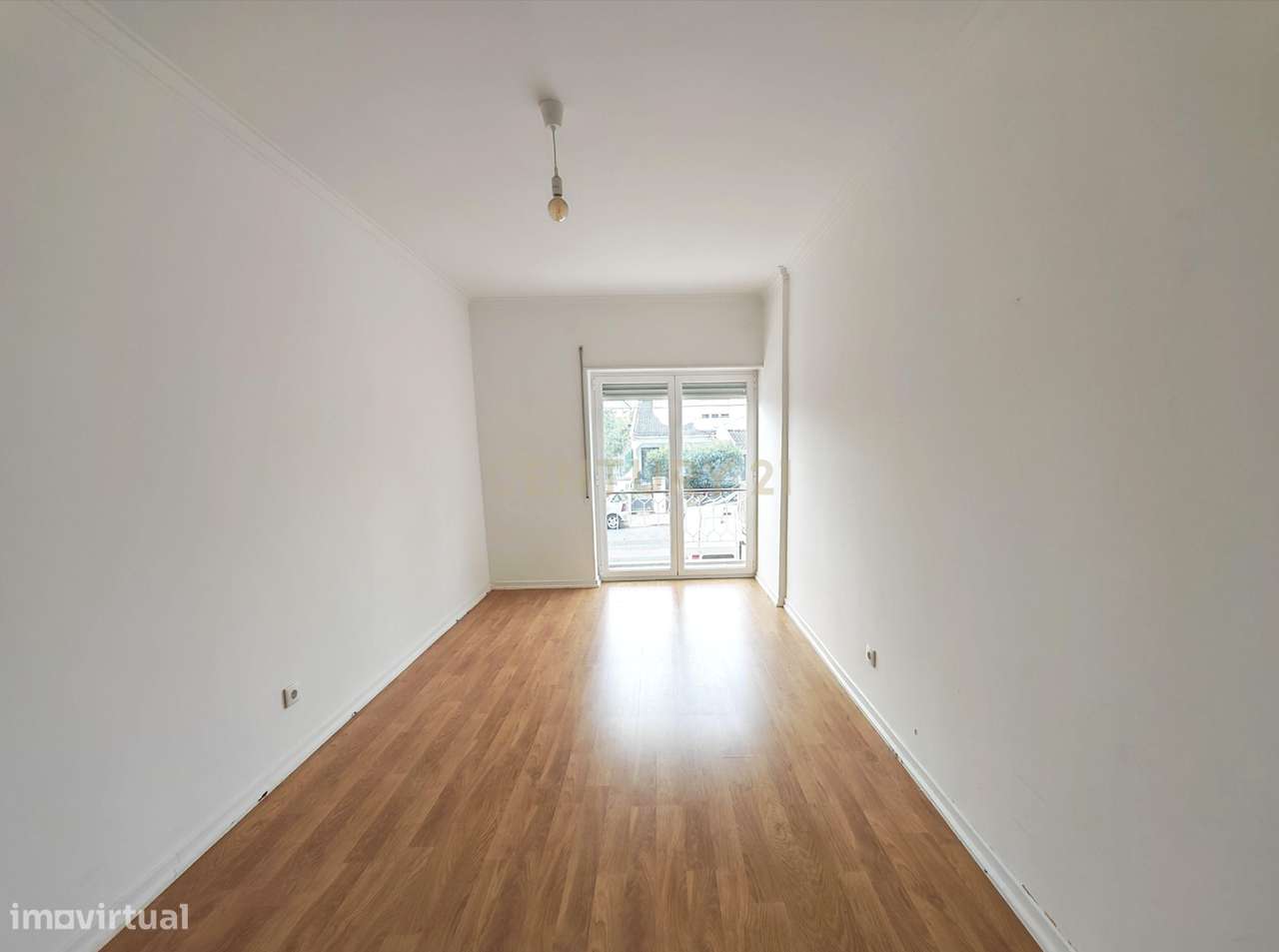 Apartamento T2 renovado recentemente na Parede, com varanda na sala, s - Grande imagem: 4/17