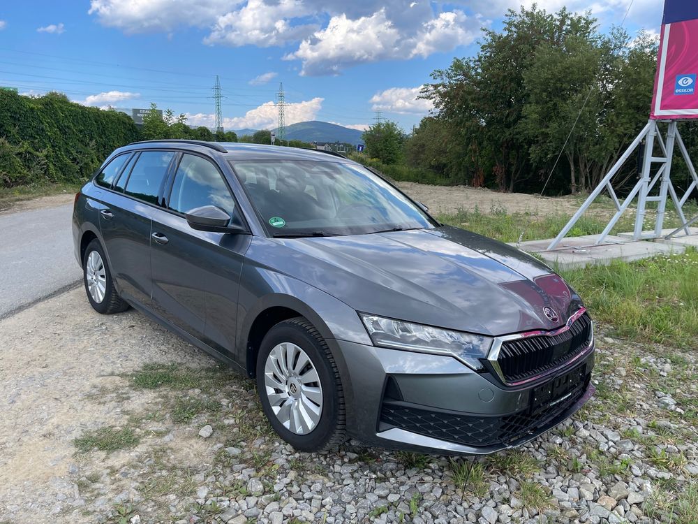 Skoda Octavia IV (2020-) 1.5 TSI Clever 2026