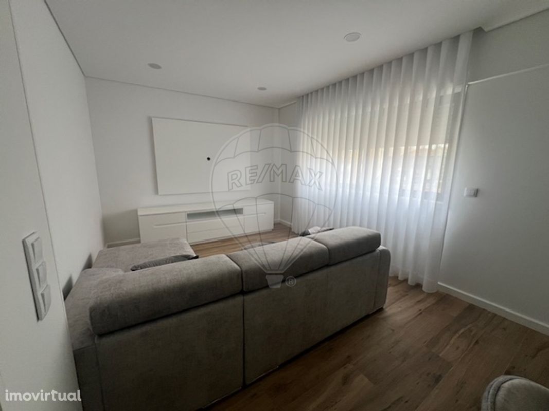 Apartamento T2 para arrendamento