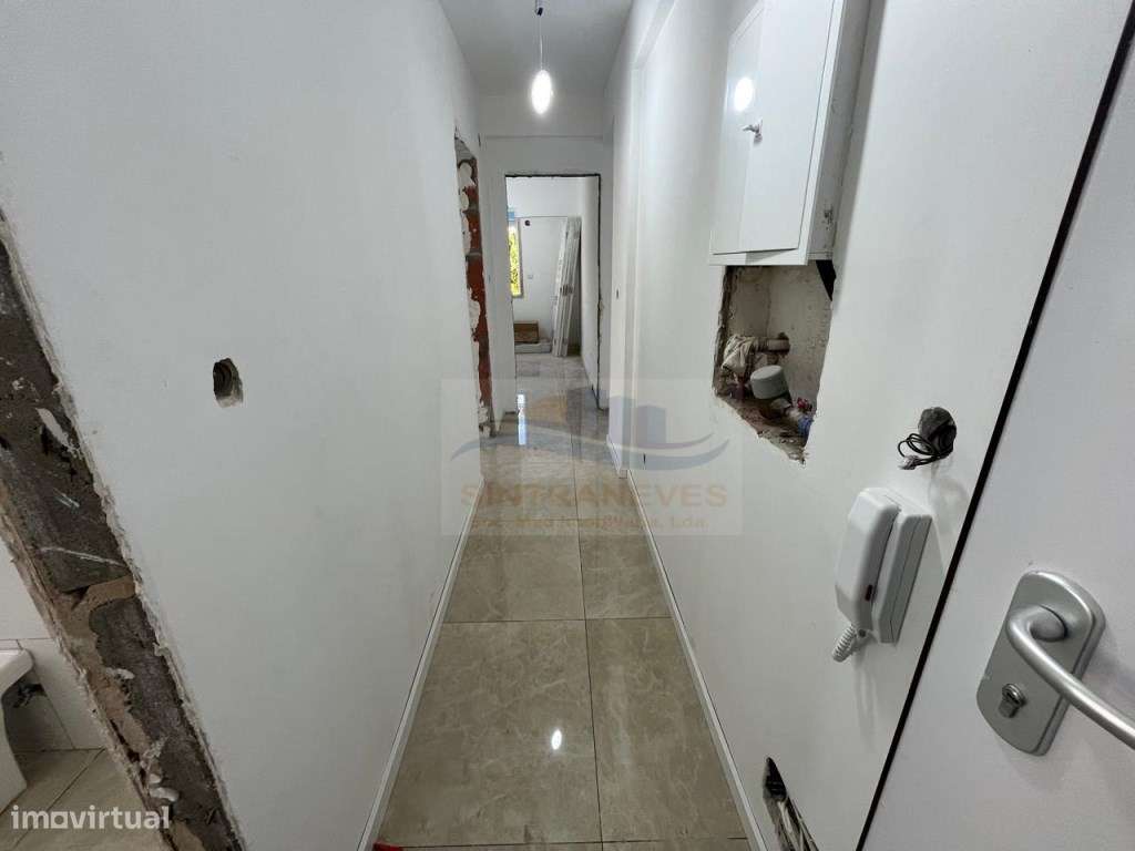 Apto T2 Lindo, Cave Alta, Nível de um 1o Andar, muita Luz Totalment... - Grande imagem: 5/19