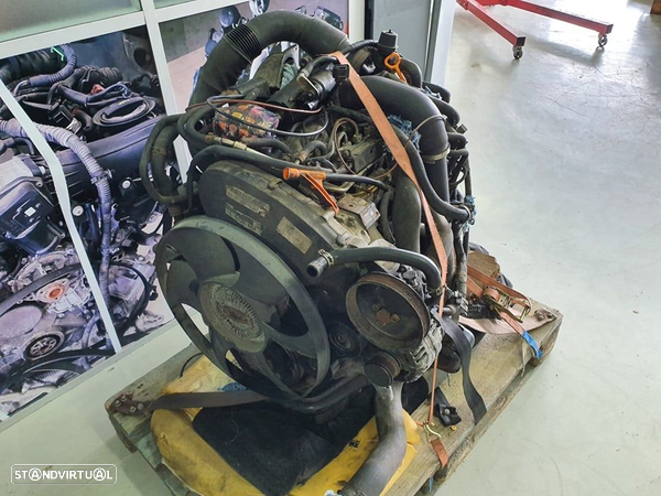 Motor Volkswagen Crafter 2.5 TDI 2009, de 160cv, ref BJM - 2