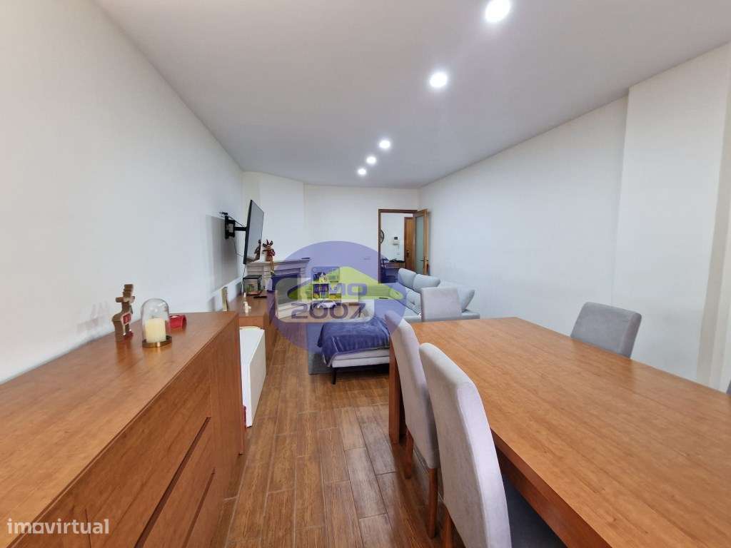 Apartamento T2+1 em Grijó - Grande imagem: 4/25