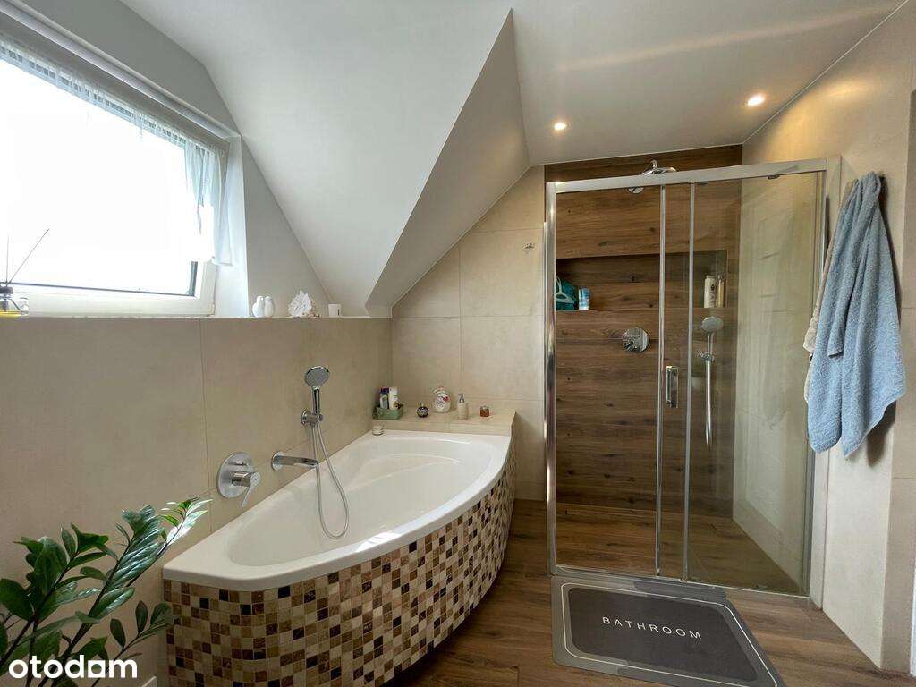 Komfortowy dom na sprzedaż lub najem-12