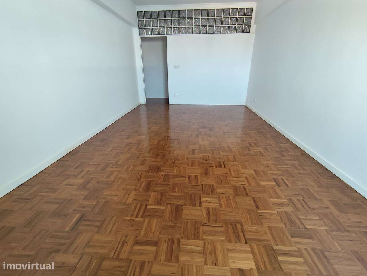 Apartamento T3 na Portela Totalmente Renovado-20
