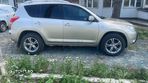 Toyota RAV4 2.2 D-4D Luxury - 10