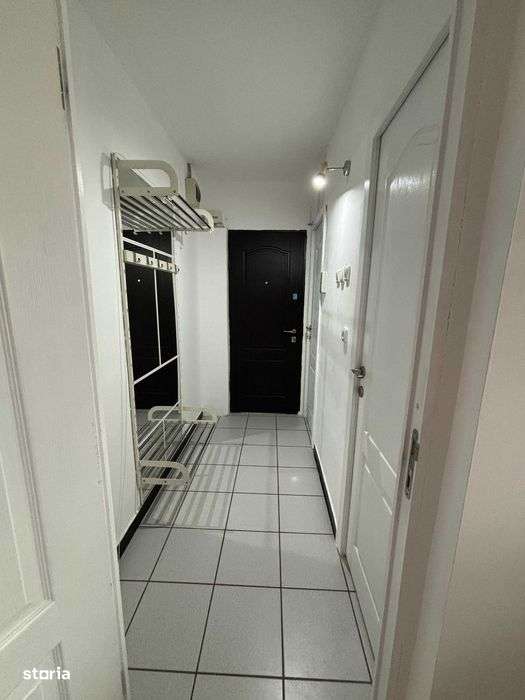 Apartament cu 2 camere in zona Calea Bucuresti, Brasov - Imagine principală: 5/8
