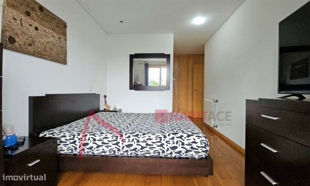 Apartamento T3 com 2 frentes e varandas em Ferreiros – Braga  O Seu Ap-25