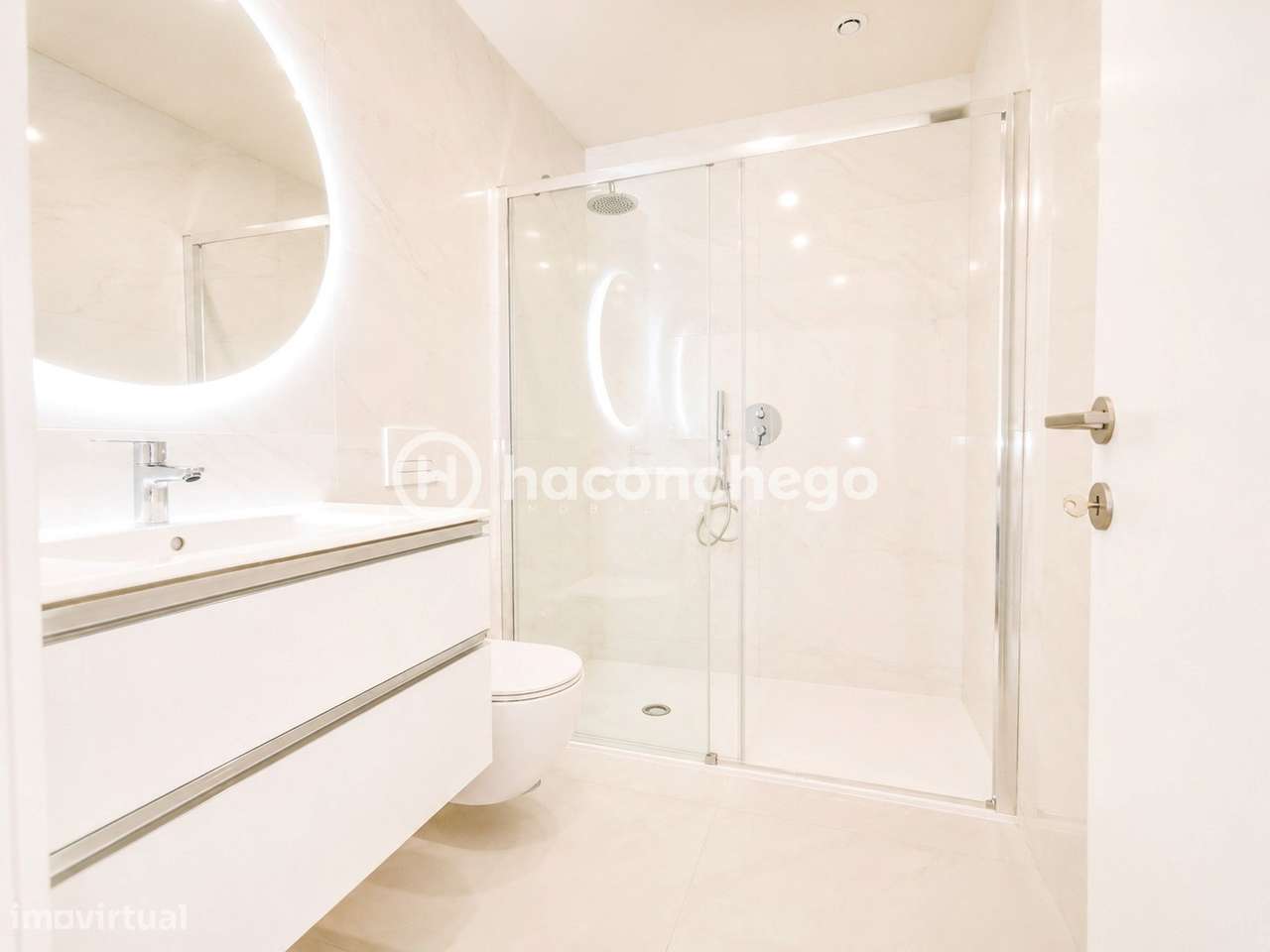 Apartamento T4 duplex com garagem e equipado Arcozelo Barcelos-13