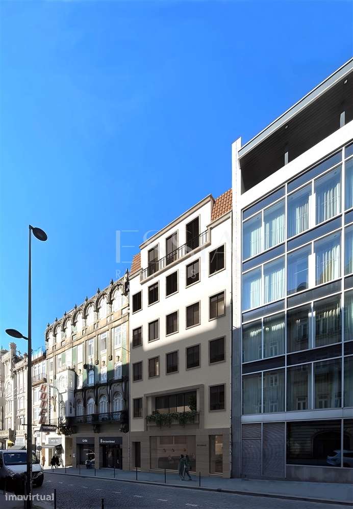 Apartamento T3 Novo com Varanda no Centro Histórico do Porto-9