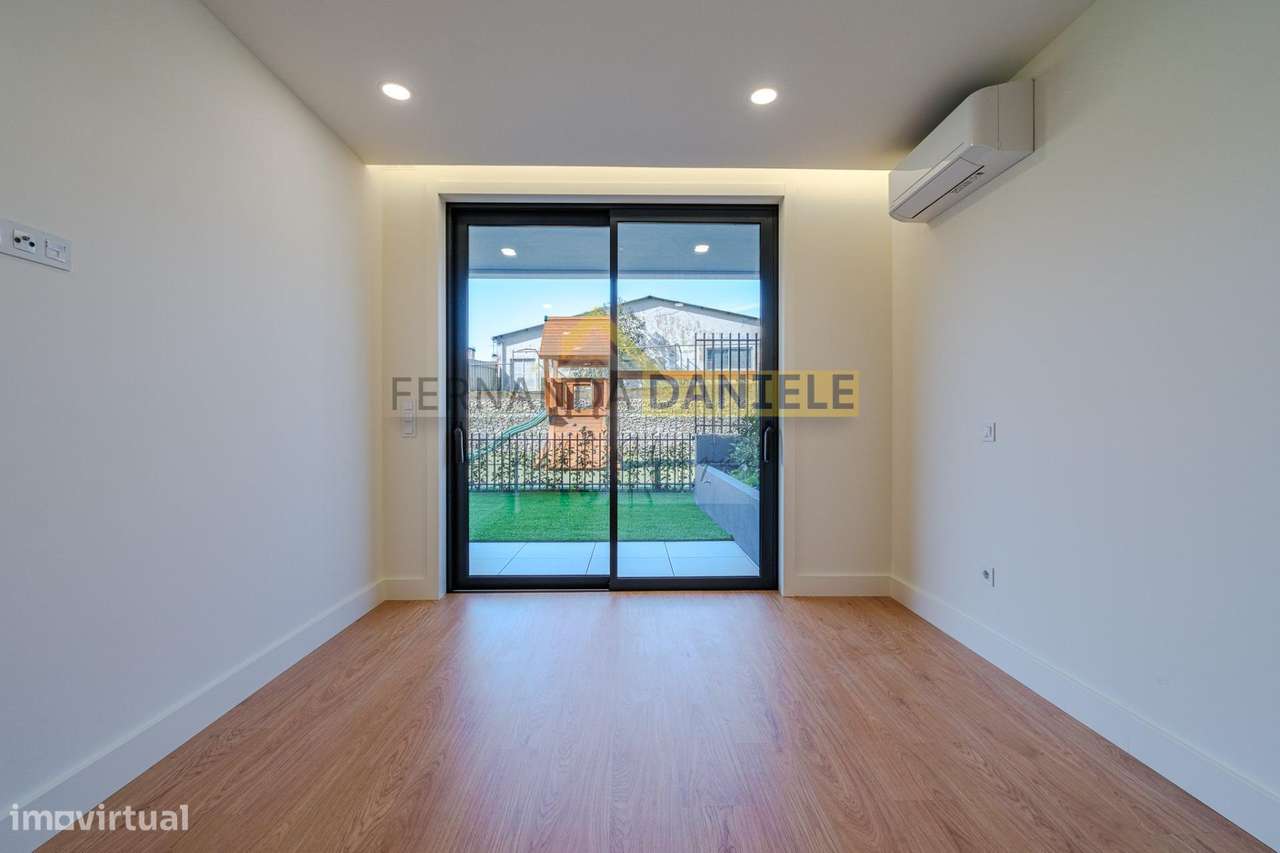 Apartamento T4  - Condomínio Feira's Prime-16