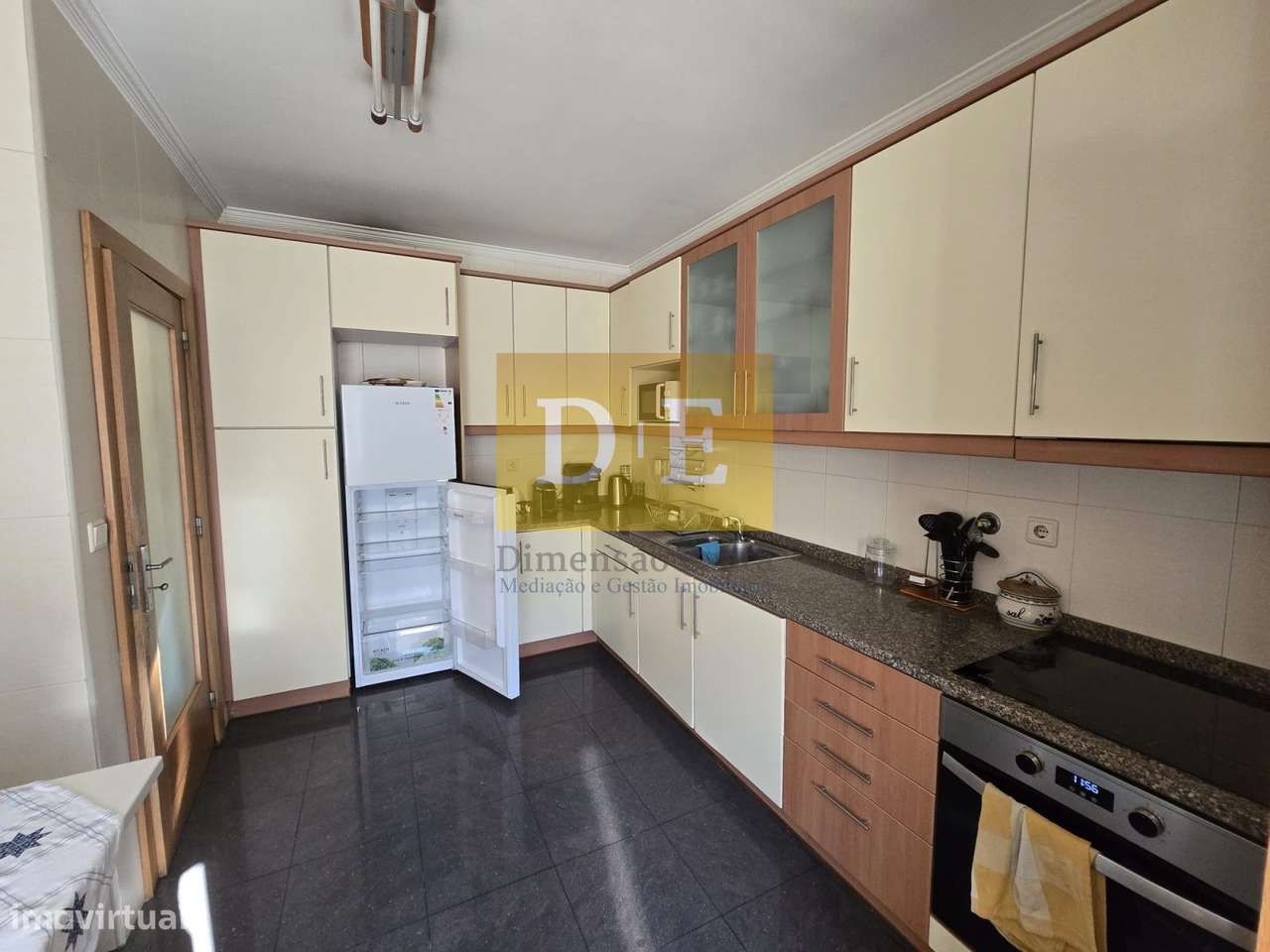 Apartamento T4 na Zona Nobre dos Maninhos na Maia - Grande imagem: 5/35