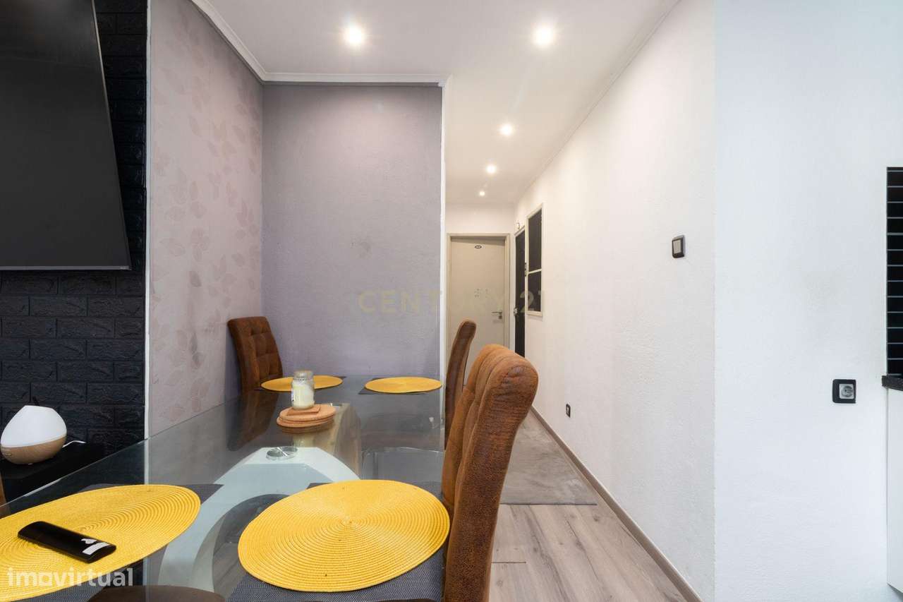 Oportunidade única de investimento em Odivelas – 50% de prédio em prop - Grande imagem: 4/37