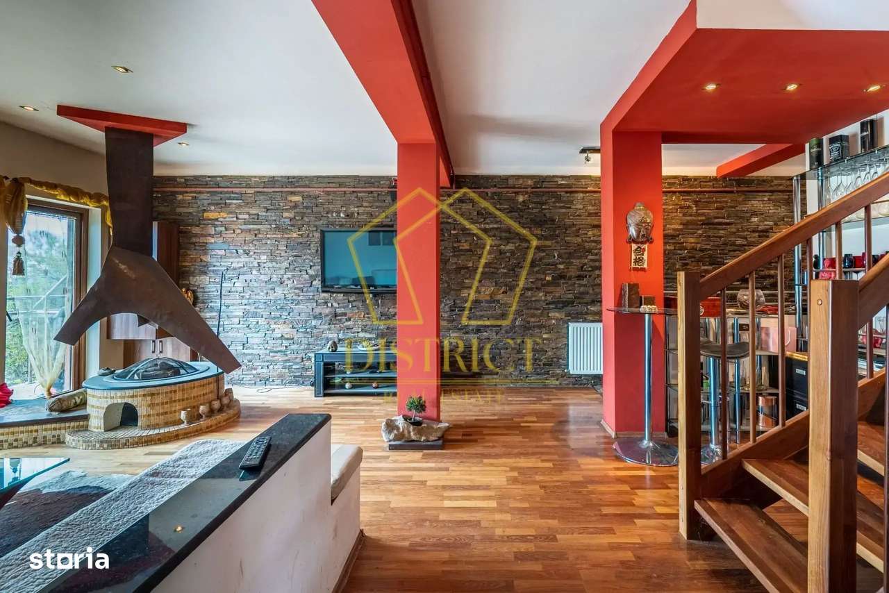 0% COM Apartament cu 3 camere, scara interioara, semineu | Favorit - Imagine principală: 1/14