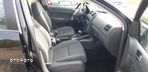 Volkswagen Golf V 1.9 TDI Comfortline DSG - 16