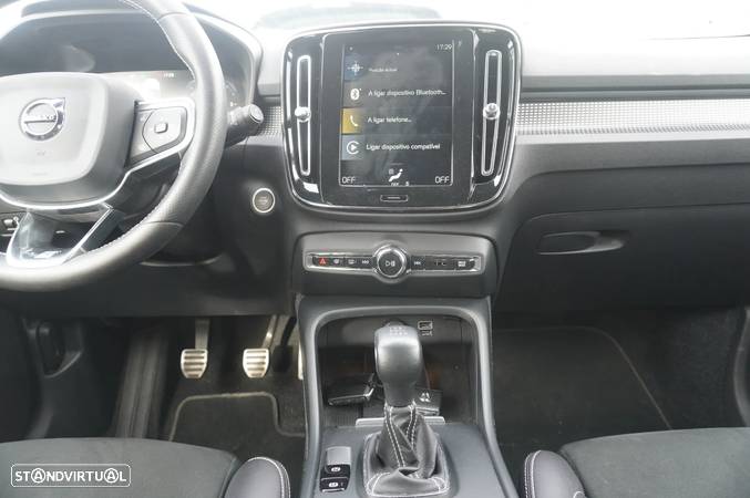 Volvo XC 40 2.0 D3 R-Design - 18