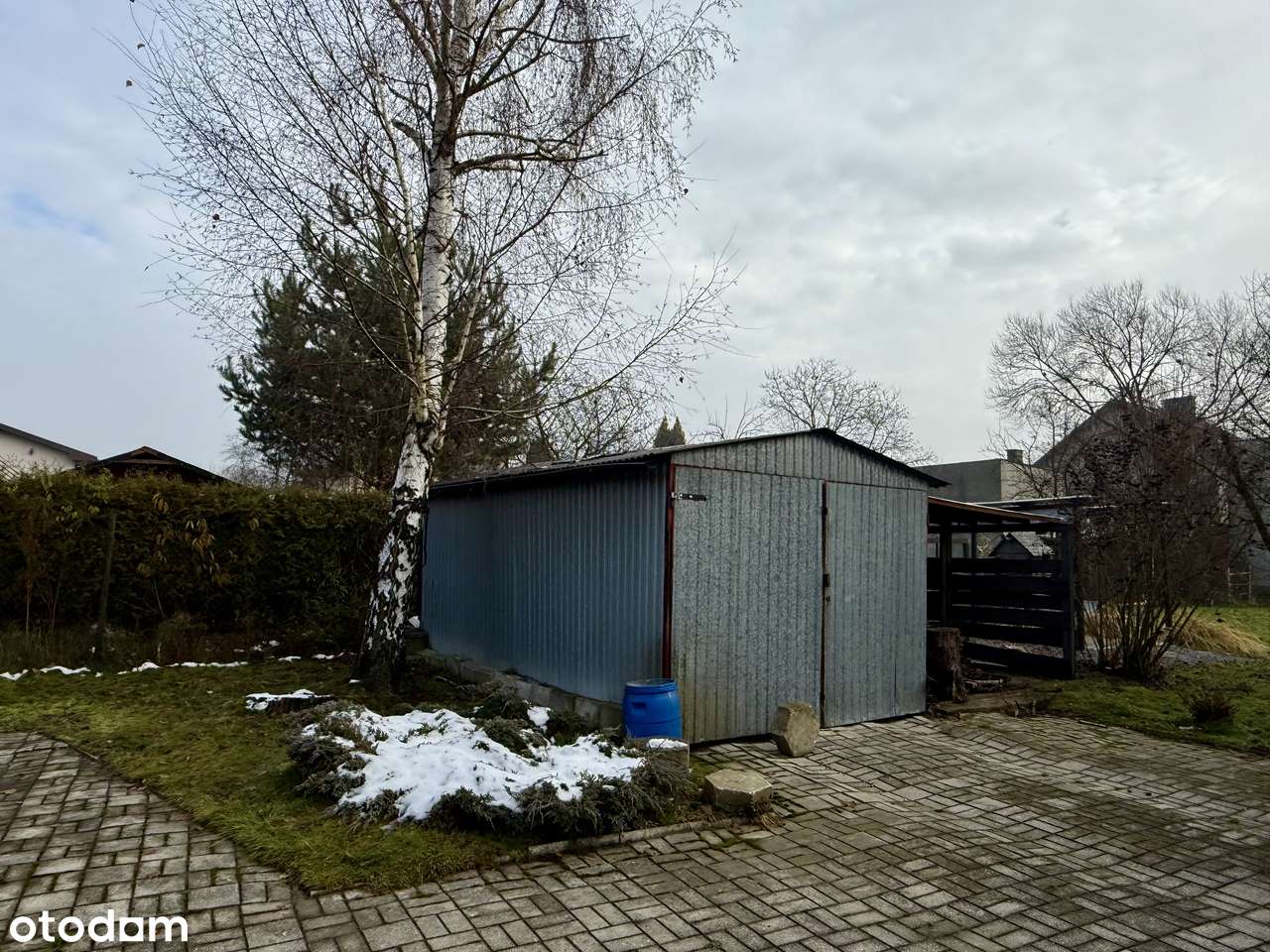 Atrakcyjna oferta! Dwa domy, garaż, fotowoltaika na dużej działce-5