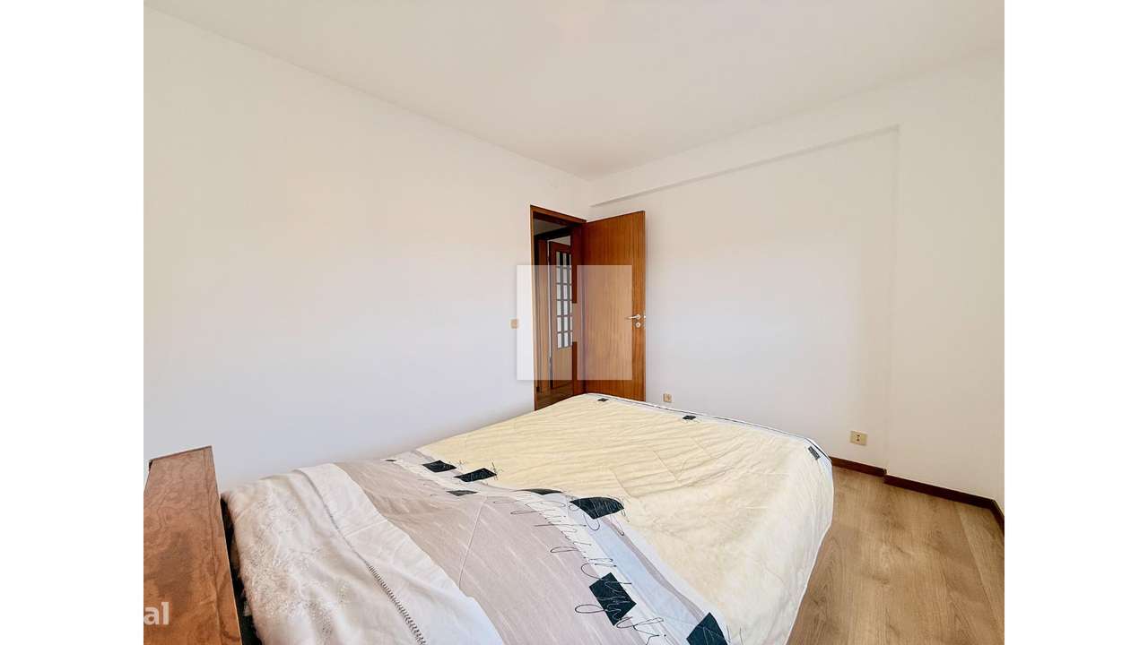 T3 com vista rio e muita luz-25