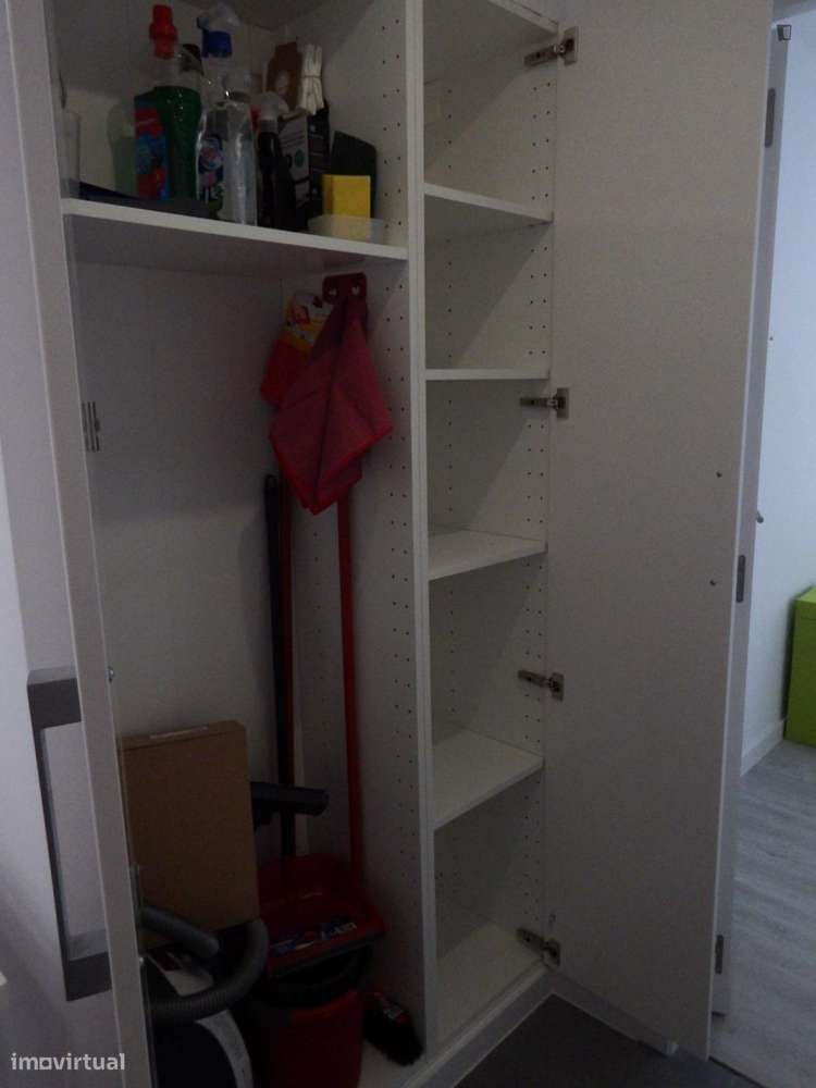 Quarto - localizado em Roma-Areeiro Lisbon - Grande imagem: 5/10