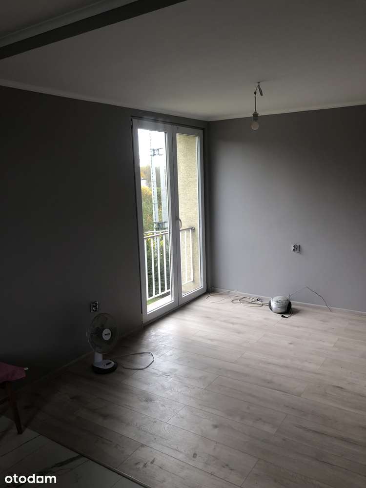 Przytulne 1-pokojowe mieszkanie z balkonem-0