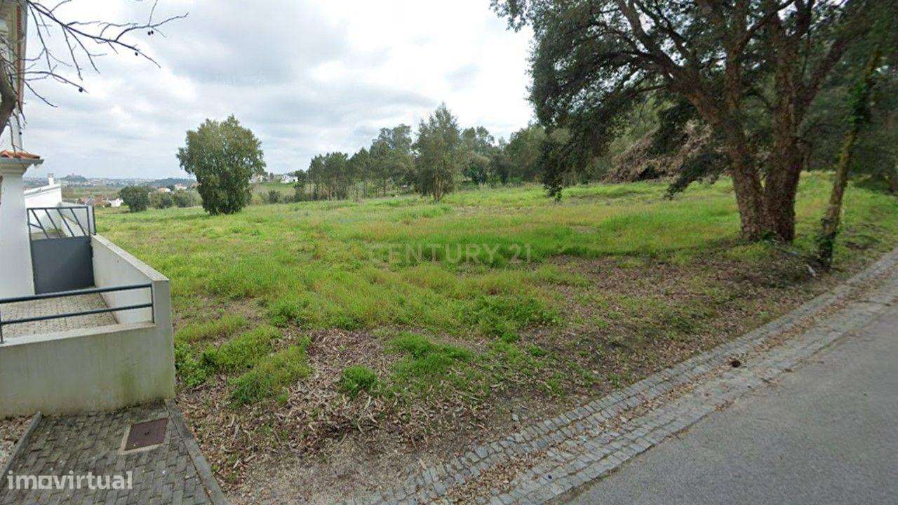 Terreno c/ viabilidade para 10 moradias - Grande imagem: 4/7