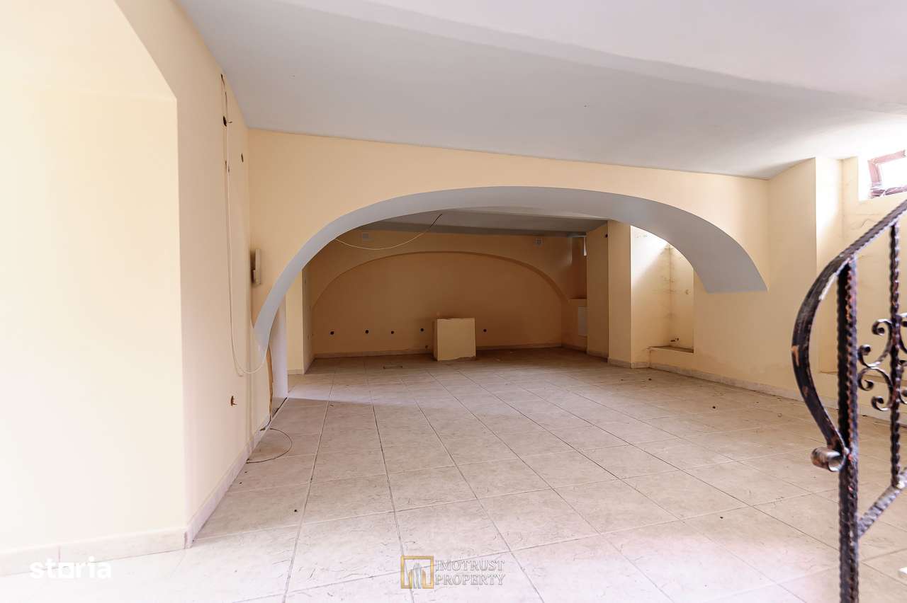 Apartament de vânzare la casă, 90 mp utili-Ultracentral Arad - Imagine principală: 4/7