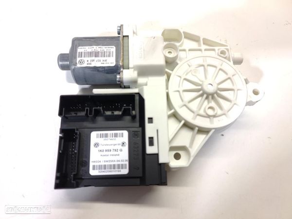 Motor elevador vidro F.D VW Golf V  MK5    1k0959792G - 1