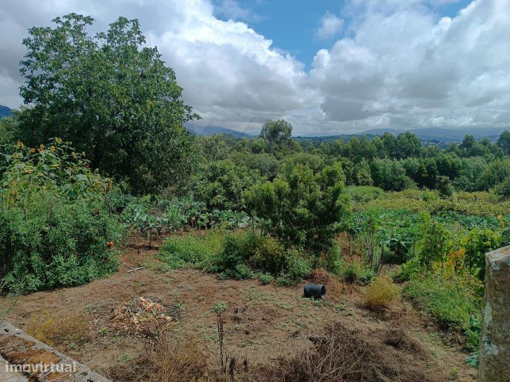 Terreno em Lanheses - Grande imagem: 2/4