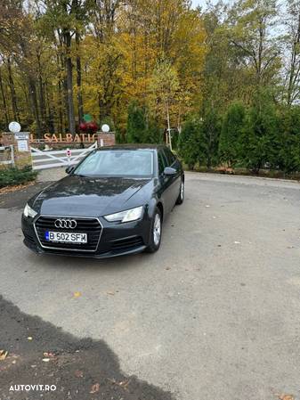 Audi A4 2.0 TDI S tronic Design - 1