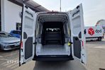 Volkswagen Crafter - 12