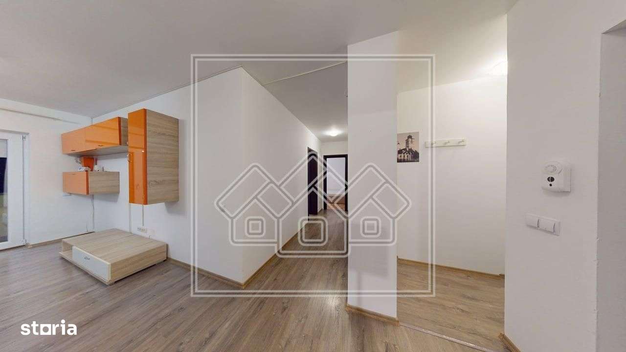 Ap cu 3 camere, 2 bai si 2 balcoane, situat in C. Arhitectilor-8