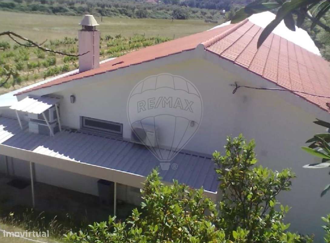 Moradia T10 para venda-12